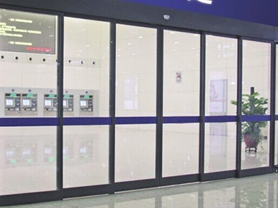 Hospital Outpatient Entrance 